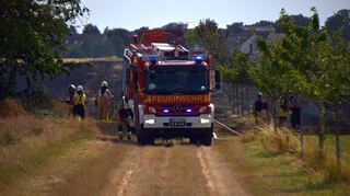 Durch die Einsatzkräfte der Feuerwehr konnte einer der Brandherde schnell gelöscht werden.