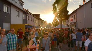 Zurückgeschaut: Das 18. Rohrhofer Sommerfest ist an zwei Tagen der Renner für Open-Air-Party-Fans, die hier alles finden, was sie suchen.