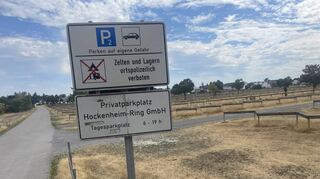 Die beliebten Parkplätze für 50,- Euro direkt am Hockenheimring sind bereits ausverkauft.