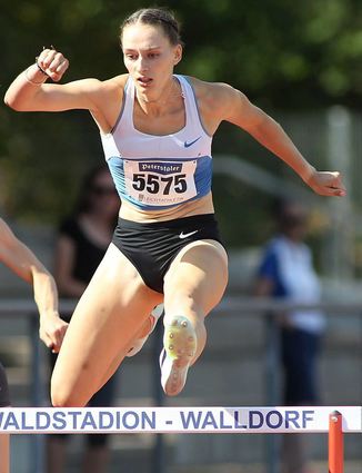 Nr. 5575: Anne Braun, LG Kurpfalz

Baden-Württembergische Leichtathletik Finals der Aktiven und Badische Meisterschaften der U16 in Walldorf (Waldstadion, 16.07.2023)

Fotograf: Ralf Görlitz, Ginsterweg 10-2, 69469 Weinheim / 06201-290326, info@rgsportbilder.de, www.rgsportbilder.de / Bankverbindung: Sparkasse Rhein Neckar Nord, Blz 670 505 05, Konto: 384 706 04, IBAN DE10 6705 0505 0038 4706 04, BIC MANSDE66XXX / Steuer-Nr. 47126/53026, Finanzamt Weinheim, Umsatzsteuer 7 %

Veröffentlichung nur gegen Honorar und Urhebervermerk. Mit der Honorarzahlung wird ein einfaches Nutzungsrecht erworben. Verwendung außerhalb journalistischer Zwecke nur mit ausdrücklicher Zustimmung des Urhebers.
