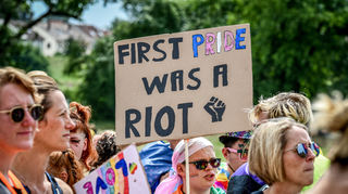 Mehr als eine Party: Bei der Dorfpride geht es auch um politische Forderungen.