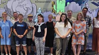 Wie verändert sich das Klima? Gemeinderäte der Stadt sowie Interessierte aus Politik und Verwaltungbesuchten die Klima Arena in Sinsheim.