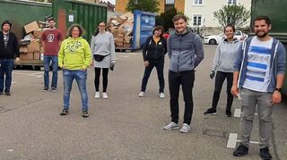 Eine starke Mannschaft: Die Grünen in Brühl sind fleißig und sammeln Altpapier – mittlerweile ist eine stattliche Marke bei mehr als 1000 Tonnen Recyclingmaterial erreicht.