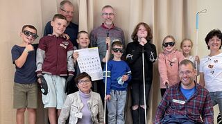Jörg Watzinger, Volker Schmitt , Brigitte Wenz und Birgit Böger von der Hospizgemeinschaft gestalten mit Martin Köhl ein lehrreiches und dennoch spaßiges Ferienprogramm für die Kinder.