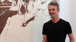 Künstler Michael Schuster erinnert mit „Licht und Schatten“ an die Sonne, die Mutter allen Lebens, die den Menschen Licht schenkt.