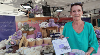 Der Duft der Provence: Agnes Badey verkauft Produkte wie Seifen und Öle.