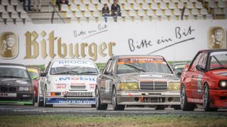 Bei den letzten beiden DHM-Wertungsläufen der Saison 2023, die bei der Hockenheim Classics ausgetragen werden, entscheidet sich, wer die Stoßstange vorne hat.