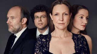 Gemeinsam mit Nikolaus Friedrich als Klarinettist wird das Stück „Nuances“ vom Amaryllis Quartett in Schwetzingen uraufgeführt.