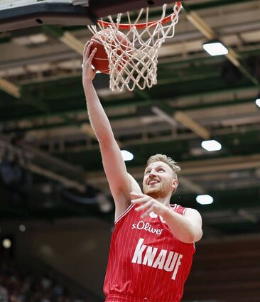 Rein ins Vergnügen: Der aus Heckfeld stammende Max Ugrai ist zurück bei den Würzburg Baskets und freut sich auf Beginn der Pflichtspiele.