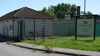 Die Tompkins Barracks im Norden von Schwetzingen sind weiterhin eine zentrale Erstaufnahmeeinrichtung des Landes für Flüchtlinge.