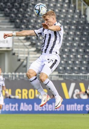 David Otto – hier im Heimspiel gegen 1860 München – trifft in der Drittliga-Partie des SV Sandhausen gegen Jahn Regensburg zum 1:0.