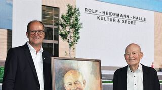 Die Einweihung der neuen Halle war nicht nur für den Namensgeber Rolf Heidemann (r.) ein besonderer Moment, sondern auch für Bürgermeister Gunther Hoffmann, der das Bauwerk als Schlusspunkt seiner erfolgreichen Arbeit sieht.