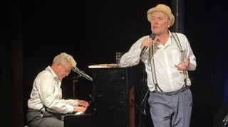 Seit Jahrzehnten im Kulturbeutel zu Gast: Benedikt Eichhorn am Klavier und Thomas Pigor.