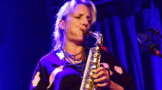 Alexandra Lehmler verzaubert das Publikum mit den Klängen ihres Saxophons.