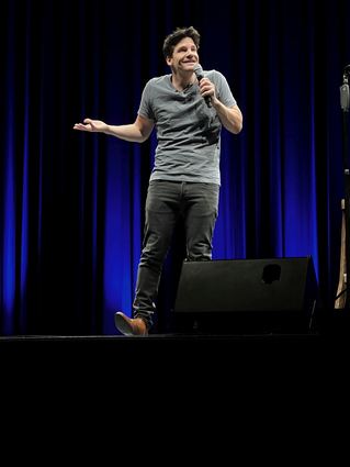 Vom Publikum zur Improvisation gezwungen: Komiker Alain Frei.