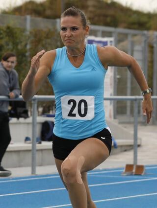 Alexandra Möske von Gastgeber FV 1918 Brühl beim Sprint über 100 Meter.
