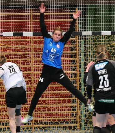 Sicherlich auch im Heimspiel gegen Nord Harrislee im Mittelpunkt des Geschehens: Johanna Wiethoff, aktuell viertbeste Torhüterin der 2. Bundesliga.