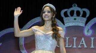 Ihre Amtszeit endet bald: Julia II. hat ab der Kampagneneröffnung noch eine Woche, bevor sie die Herrschaft an ihre Nachfolgerin übergibt.