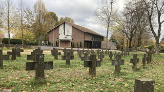 Noch rechtzeitig vor der kalten Jahreszeit wird im Technischen Ausschuss der Gemeinde Brühl der Auftrag für ein neues Heizsystem in der Aussegnungshalle auf dem Friedhof vergeben.
