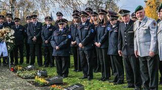 In Reilingen wird auf dem Friedhof am Volkstrauertag den Opfern der Weltkriege gedacht.