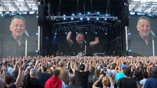 Der "Boss" Bruce Springsteen begeisterte mit seinem Konzert auf dem Hockenheimring. Jedoch gab es bei der An- und Abreise der Zuschauer ein absolutes Verkehrschaos.