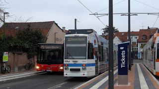 Die Rhein-Neckar-Verkehr GmbH unterhält und betreibt seit Oktober 2009 die Straßenbahnlinie 22 vom Bismarckplatz in Heidelberg bis zur Kirchheimer Straße (Bild) in Eppelheim. Der Konzessionsvertrag läuft zum 31. Dezember aus und wurde jetzt verlängert.