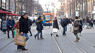 Haupteinkaufsstraße der Region: die Planken.