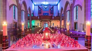 Von innen macht eine Kirche ja meist ein beeindruckendes Bild – das Licht und die Farben tun ihr Übriges.