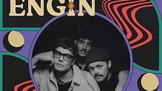 Engin: 
„Nacht“