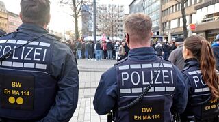 Nach dem tödlich verlaufenen Einsatz auf der Schönau wurde am Mannheimer Plankenkopf gegen Polizeigewalt demonstriert.