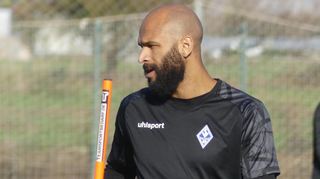 Terrence Boyd auf dem Trainingsplatz im türkischen Side. Vom spielerischen Potenzial seiner neuen Teamkollegen zeigte sich der Stürmer angetan. „Das spiegelt nicht die Situation wider“, sagt Boyd.