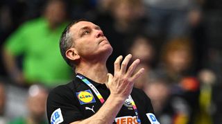 Für Bundestrainer Alfred Gislason steht im März mit der deutschen Mannschaft das Olympia-Qualifikationsturnier an.