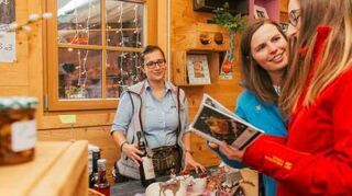 Der höchste Bauernmarkt der Alpen wartet in den Hütten im Skigebiet in Großarl vom 9. bis 16. März mit Bauern-schmankerln auf.