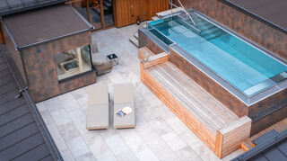 Übrigens: Wer seinen eigenen Pool im Nesslerhof haben möchte, auch kein Problem. Es gibt Suiten, die Sauna und Pool auf der Terrasse haben... Luxusurlaub neu definiert.