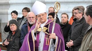 Der Freiburger Erzbischof Stephan Burger wird die Firmung in der katholischen Gemeinde Brühl/Ketsch vornehmen.