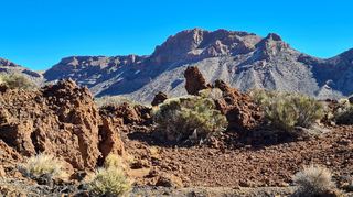 Wie auf dem Mond: die Landschaft in der Caldera am Vulkan Teide, Spanien höchstem Berg.