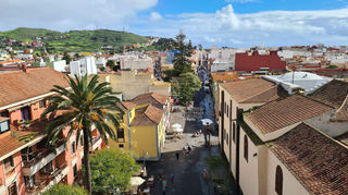 Paläste und Palmen: der Ort La Laguna im Nordosten von Teneriffa.