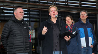 Auch die Kirchen lassen es sich nicht nehmen, Stellung zu beziehen. Hier Uwe Lüttinger, Dr. Franziska Beetschen, Christiane Banse und Steffen Groß.