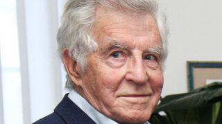 So ist er vielen in Erinnerung: der Schwetzinger Künstler Heinz Friedrich.