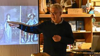 In der Reihe „Heute Abend bei Michelfelders“ Buch und Manufakturwaren referiert der Kunsthistoriker Wolfgang Schröck-Schmidt garniert mit vielen lustigen Geschichten über das Leben des Kurfürsten Carl Theodor.