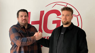 Freuen sich auf die Zusammenarbeit: der Sportliche Leiter Freddy Fehrenbach (l.), und Sebastian Bösing.