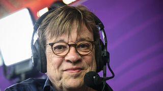 31 Jahre lang kommentierte Béla Réthy für das ZDF – Kultstatus erlangte er vor allem durch seine Einsätze bei den großen Fußball-Events.