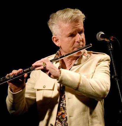 Autor und Musiker Heinz Strunk füllt die Alte Feuerwache komplett.