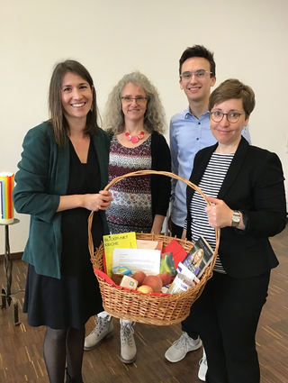 Joanna Notheis, Tanja Löschmann, Jonas Ballreich und Pfarerin Katharina Treptow-Garben. Bild: Hettwer