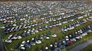 Das Parken ist bei AC/DC auf dem Hockenheimring 2024 kostenlos.