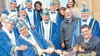 Prüfstein Rathaussturm: Das war nix! Noch nicht lange im Amt, verliert Drescher den Kampf um den Gemeindeschlüssel gegen den PCC erstmals.