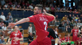 Max Barthelmeß trifft gegen den TVS in der Aufstiegsrunde. Die HG Oftersheim/Schwetzingen will zurück in die 3. Handball-Liga.