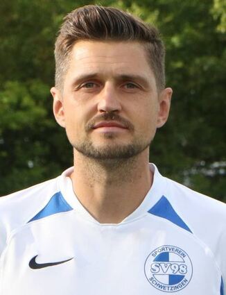 Sein Gegenüber Alexander Dirks kommt selbstbewusst zum Derby.