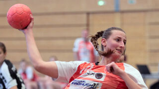 HSGlerin Lena Magnus trifft gegen Brühl vierfach, doch der TV gewinnt schließlich deutlich mit 28:18.