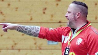 Daniel Weinheimer steht mit seinen Drittliga-Handballerinnen von der HSG St. Leon/Reilingen in Mittelhessen kein leichtes Spiel bevor.
